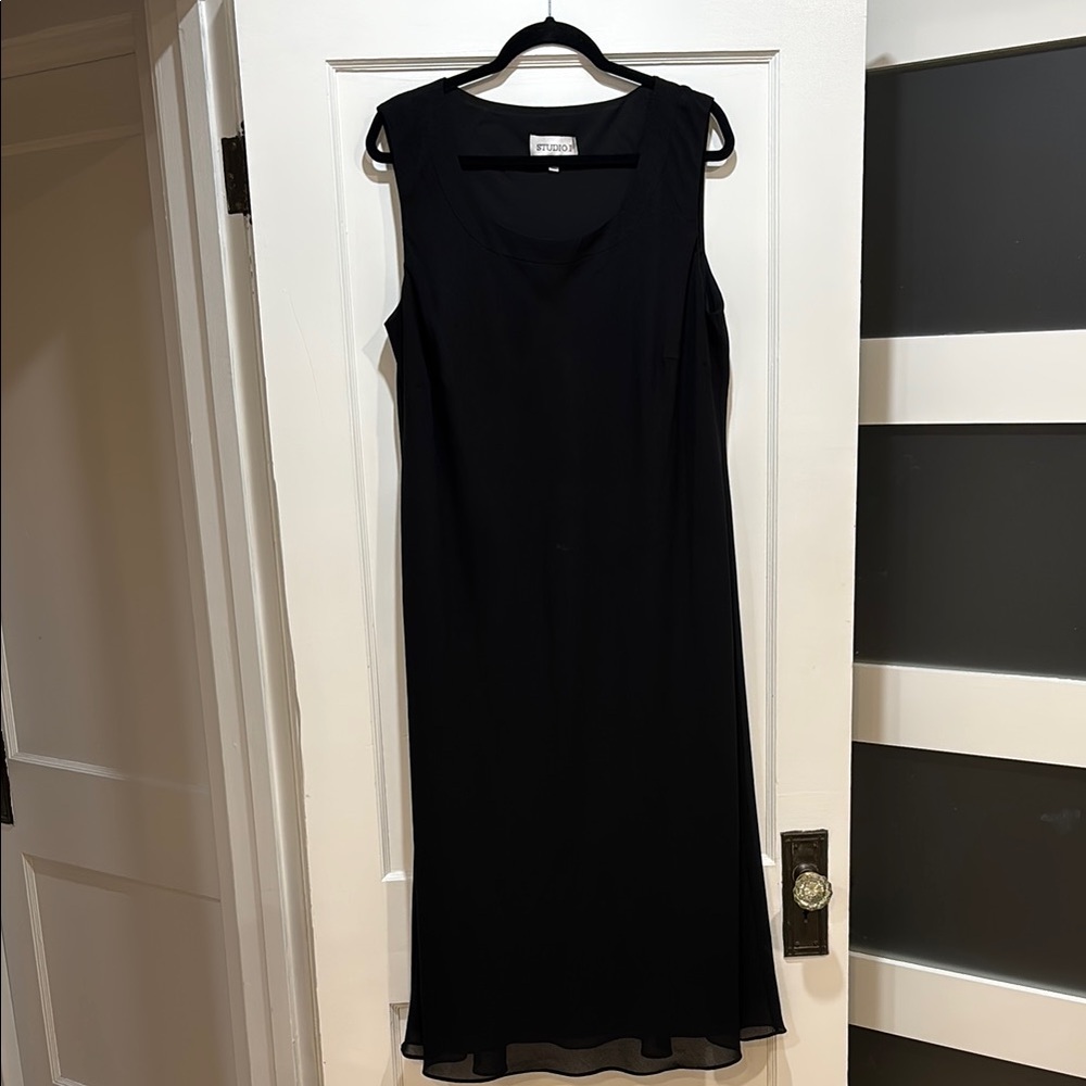 Classic Black Dress- Scoop Neck Sleeveless